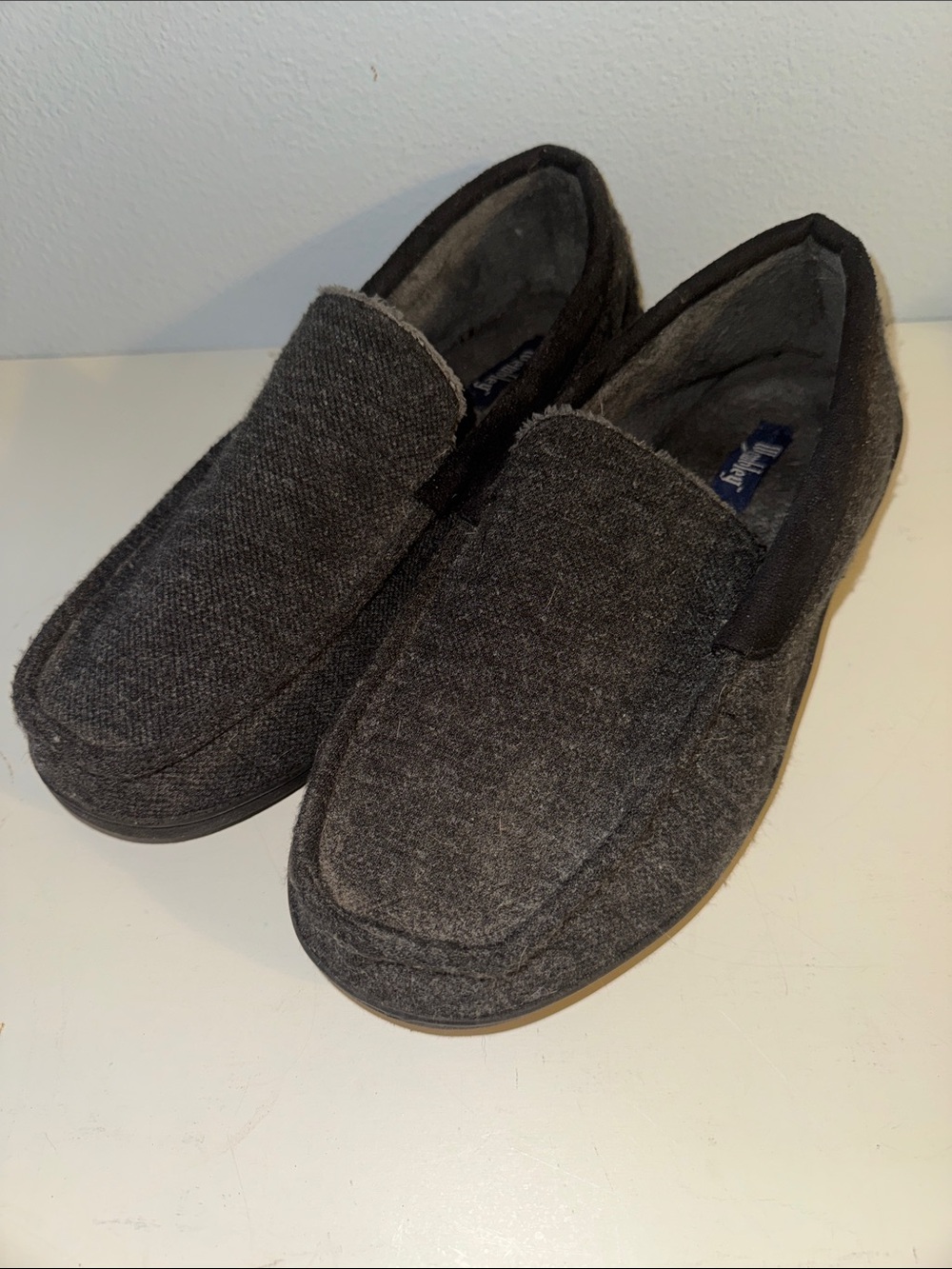 Wembley Classic Indoor/Outdoor Microsuede Movcasin Slippers  Men’s XL 11-12